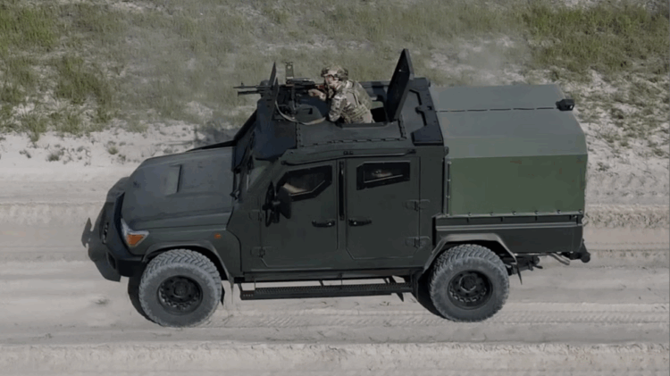 The Japanese Ground Self Defense Force is looking for a light armoured vehicle – and Toyota Landcruiser and Isuzu Dmax are in the mix. ⬇️